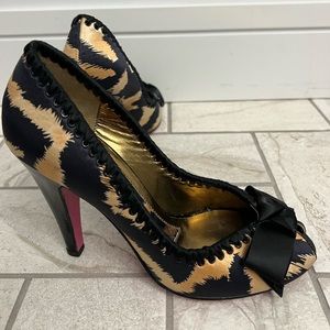 Betsey Johnson Leopard Bow Peep Toe Heels